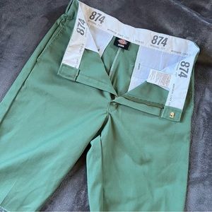 DICKIES size 34 shorts